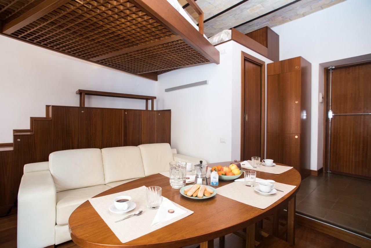 Trevi Fountain - Lovely Loft Apartment 로마 외부 사진